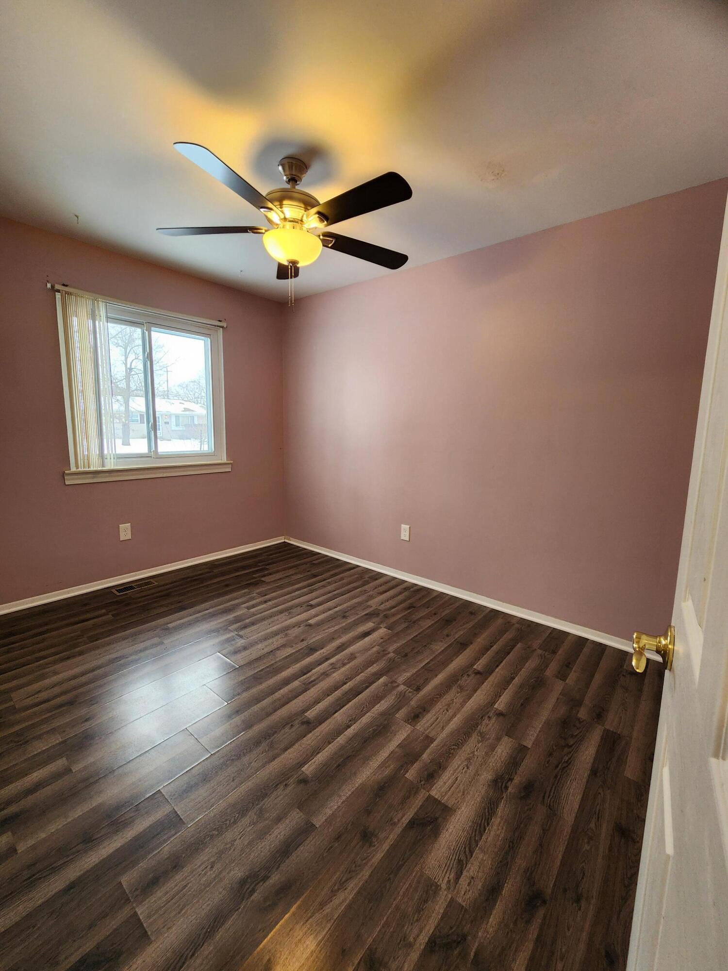 Undisclosed Address Romulus, MI 48174 - Photo 22 of 36 bedroom 3 - 2