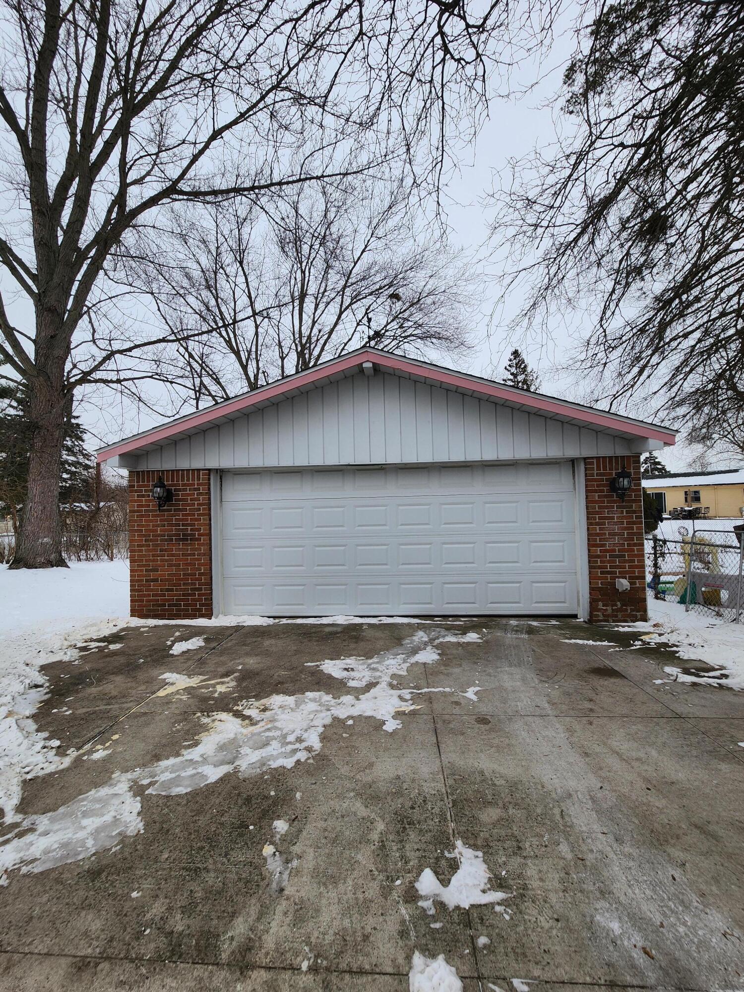 Undisclosed Address Romulus, MI 48174 - Photo 34 of 36 garage