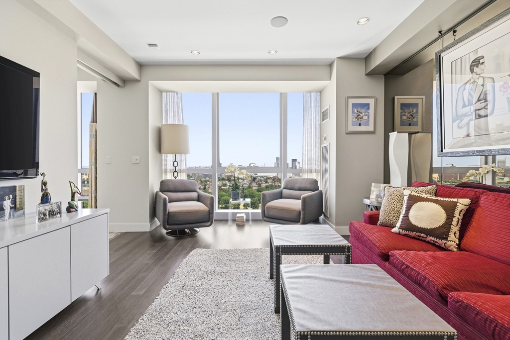 110 Stuart Street, Unit 27F Boston, MA 02116 - Photo 4 of 27