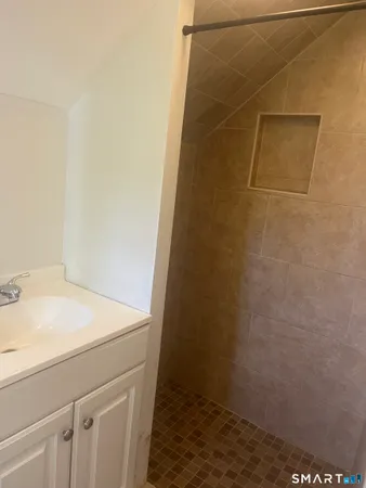 $1,350 | 23 Highland Avenue, Torrington, CT 06790