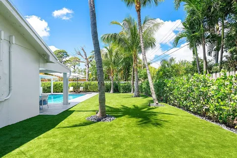 $1,425,000 | 911 Southwest 27th Terrace, Boynton Beach, FL 33435