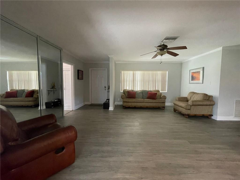 1248 Northwest 7th Street Boca Raton, FL 33486 - Photo 5 of 32 Living room