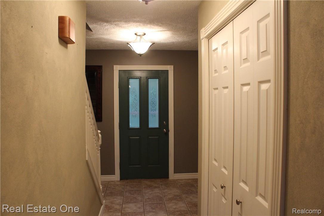 2389 Byron Road Howell, MI 48855 - Photo 21 of 70 IMG_0481.JPG