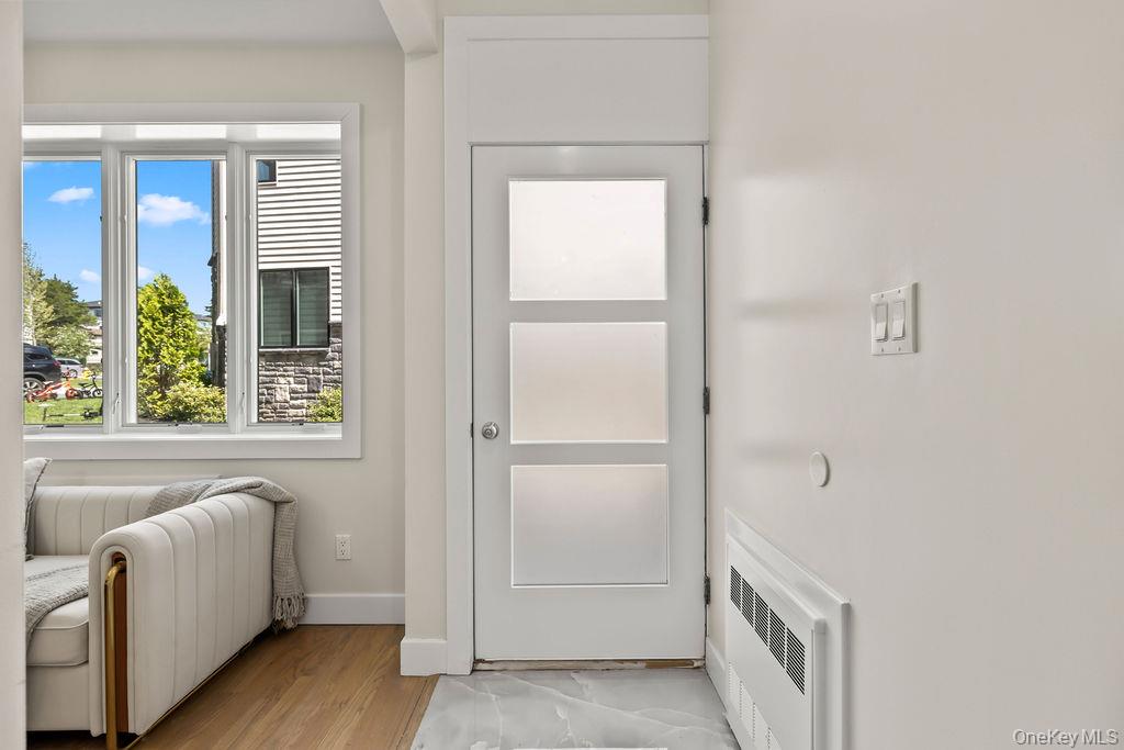 17 Lazer Ct Spring Valley, Unit 103 Spring Valley, NY 10977 - Photo 4 of 22 Gallery Image 4