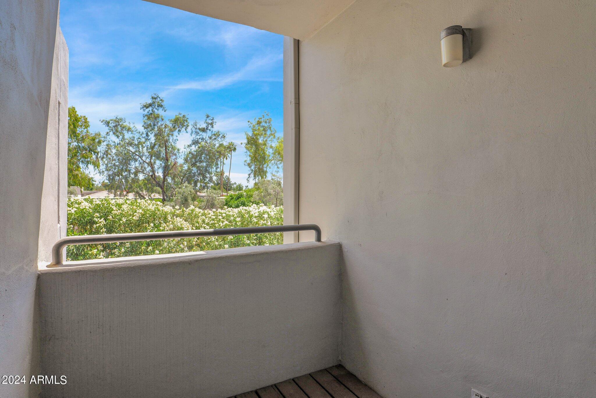 7710 East Gainey Ranch Road, Unit 251 Scottsdale, AZ 85258 - Photo 20 of 32 Patio