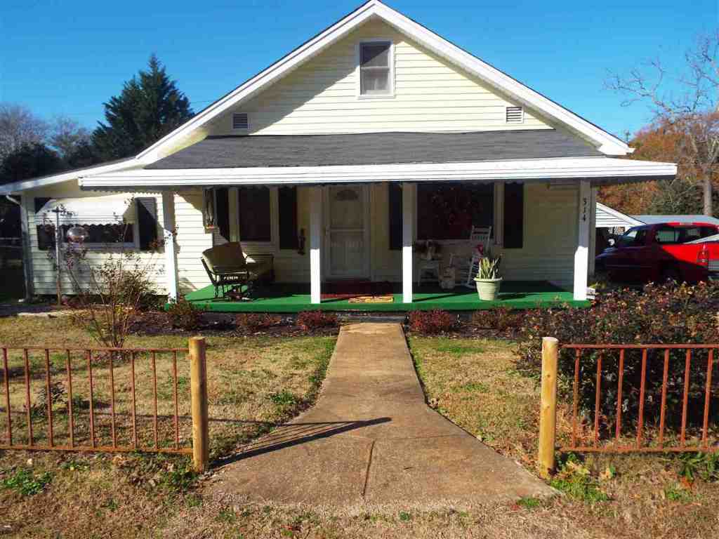314 North Garrett Street Central, SC 29630 - Photo 1 of 22 Gallery Image 1