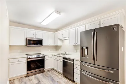 $1,600 | 100 Covington Meadow Circle, Unit D, Covington, LA 70433