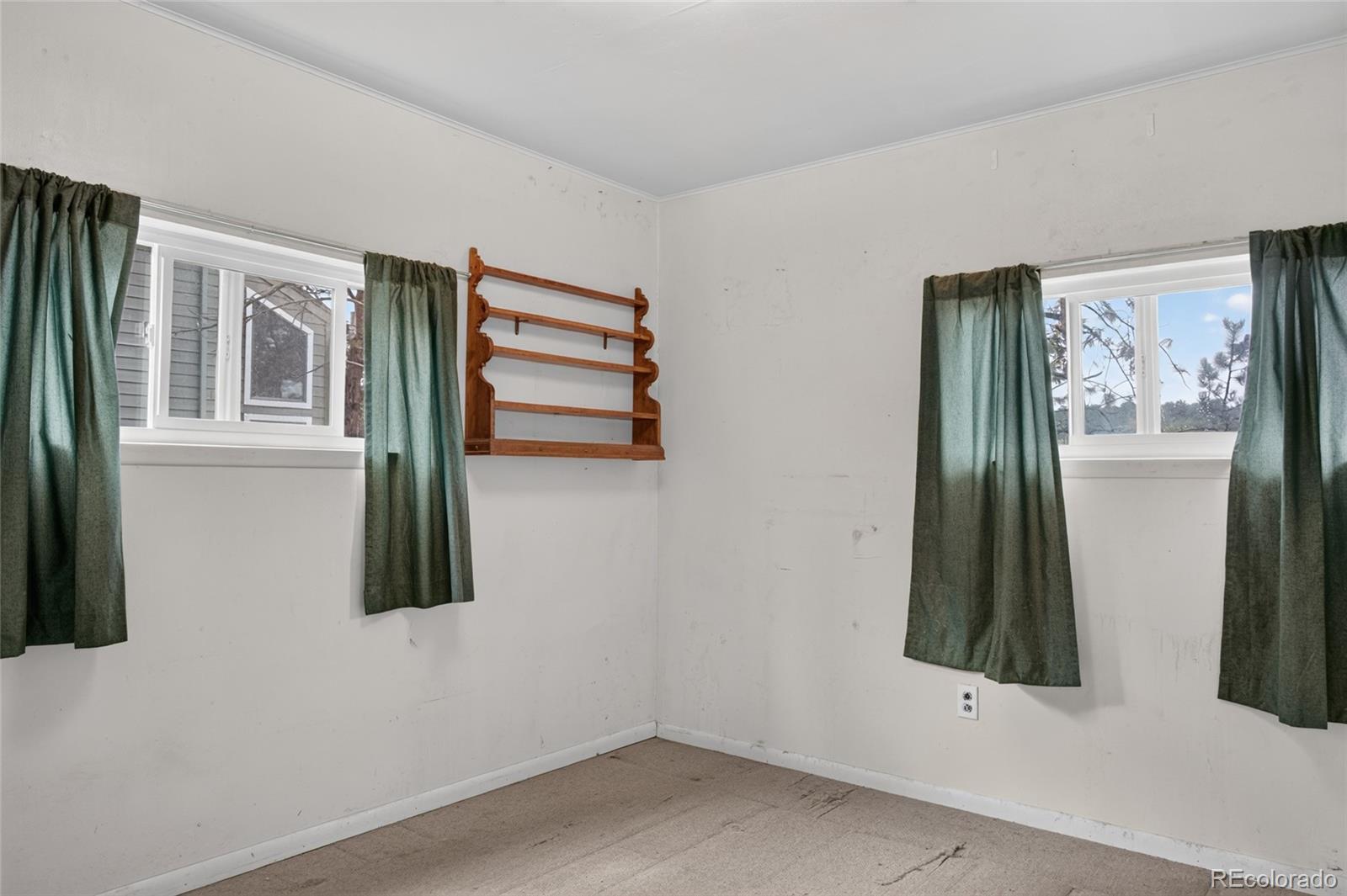 30063 Spruce Road Evergreen, CO 80439 - Photo 5 of 26 Gallery Image 5