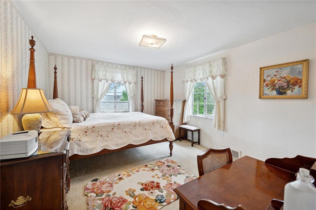 900 Field Club Road Pittsburgh, PA 15238 - Photo 26 of 44 Second floor bedroom 2