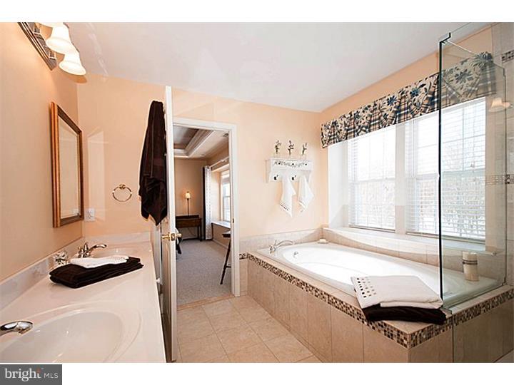 50 Jasmine Road Lumberton, NJ 08048 - Photo 19 of 25 Master Bathroom