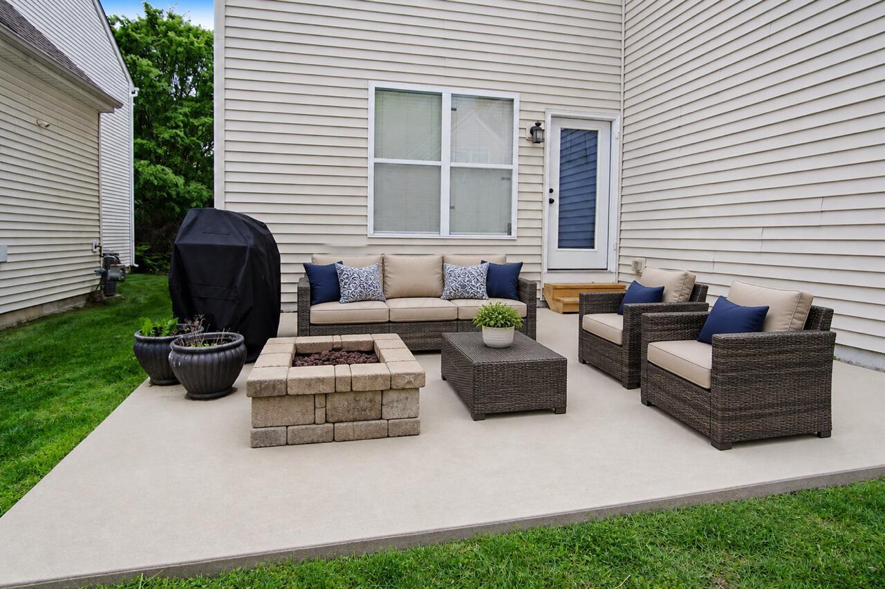 6170 Benon Road Westerville, OH 43081 - Photo 7 of 29