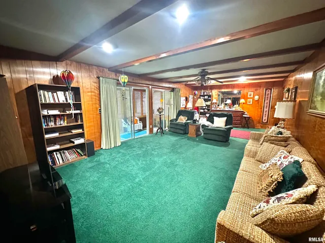 $169,900 | 57 Sherwood Drive, Centralia, IL 62801