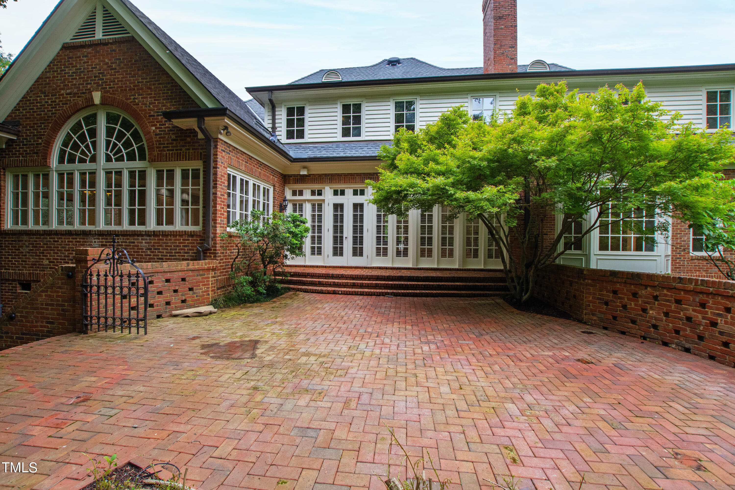 1904 Chase Court Raleigh, NC 27607 - Photo 58 of 68 BAck 9