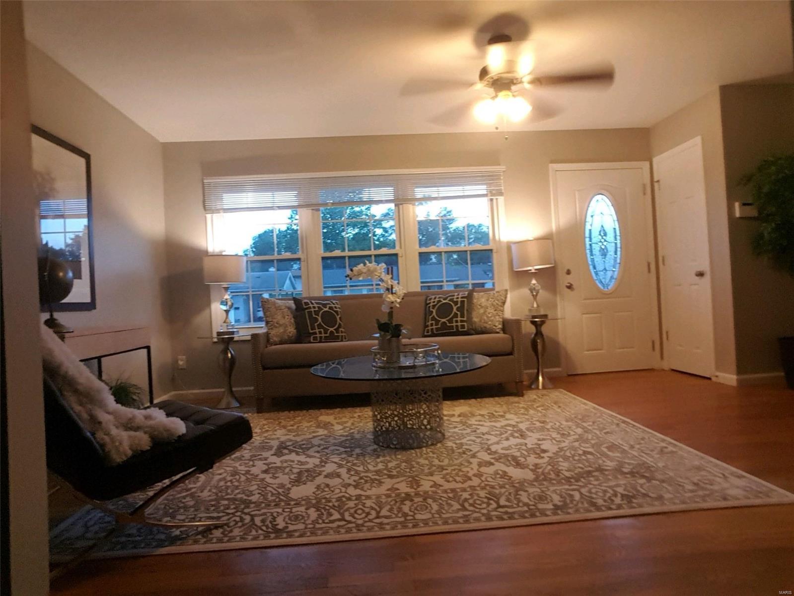 4623 Heege Road St. Louis, MO 63123 - Photo 4 of 14 Gallery Image 4