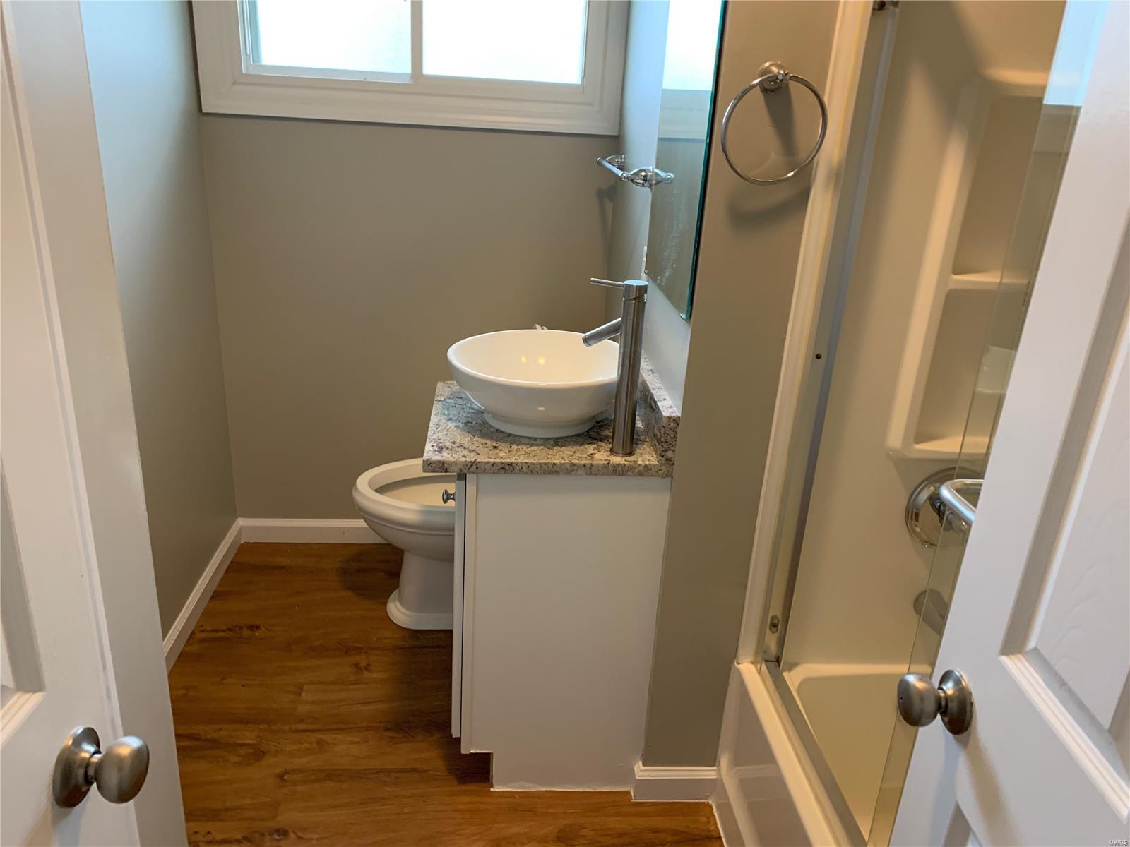 4623 Heege Road St. Louis, MO 63123 - Photo 7 of 14 Gallery Image 7