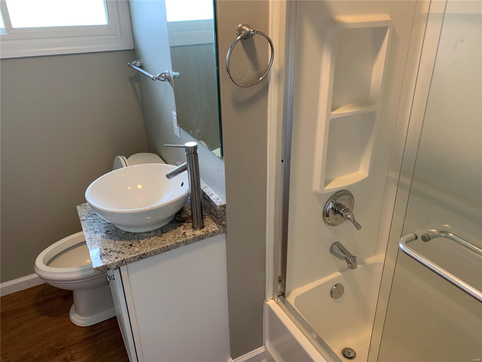 4623 Heege Road St. Louis, MO 63123 - Photo 8 of 14 Gallery Image 8