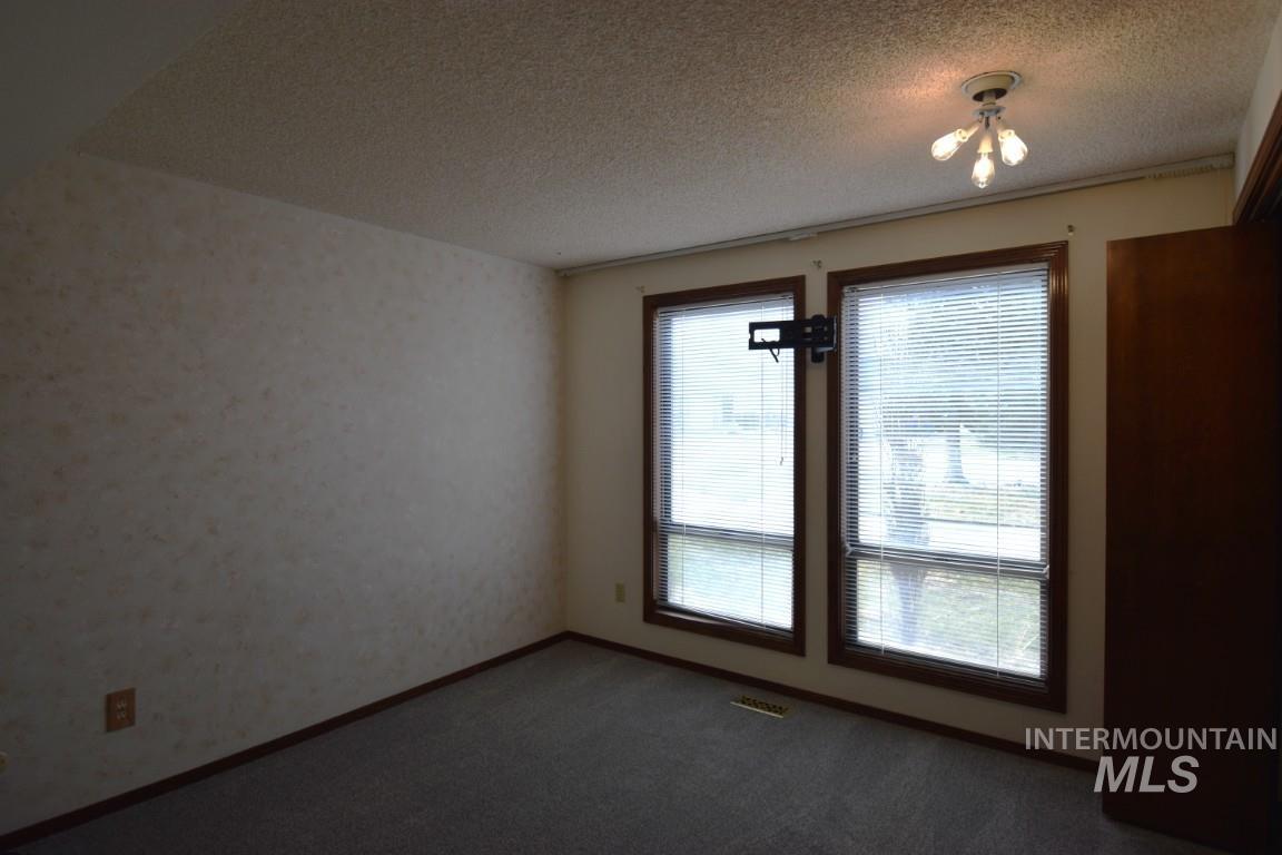 7344 Modoc Street Boise, ID 83709 - Photo 12 of 27