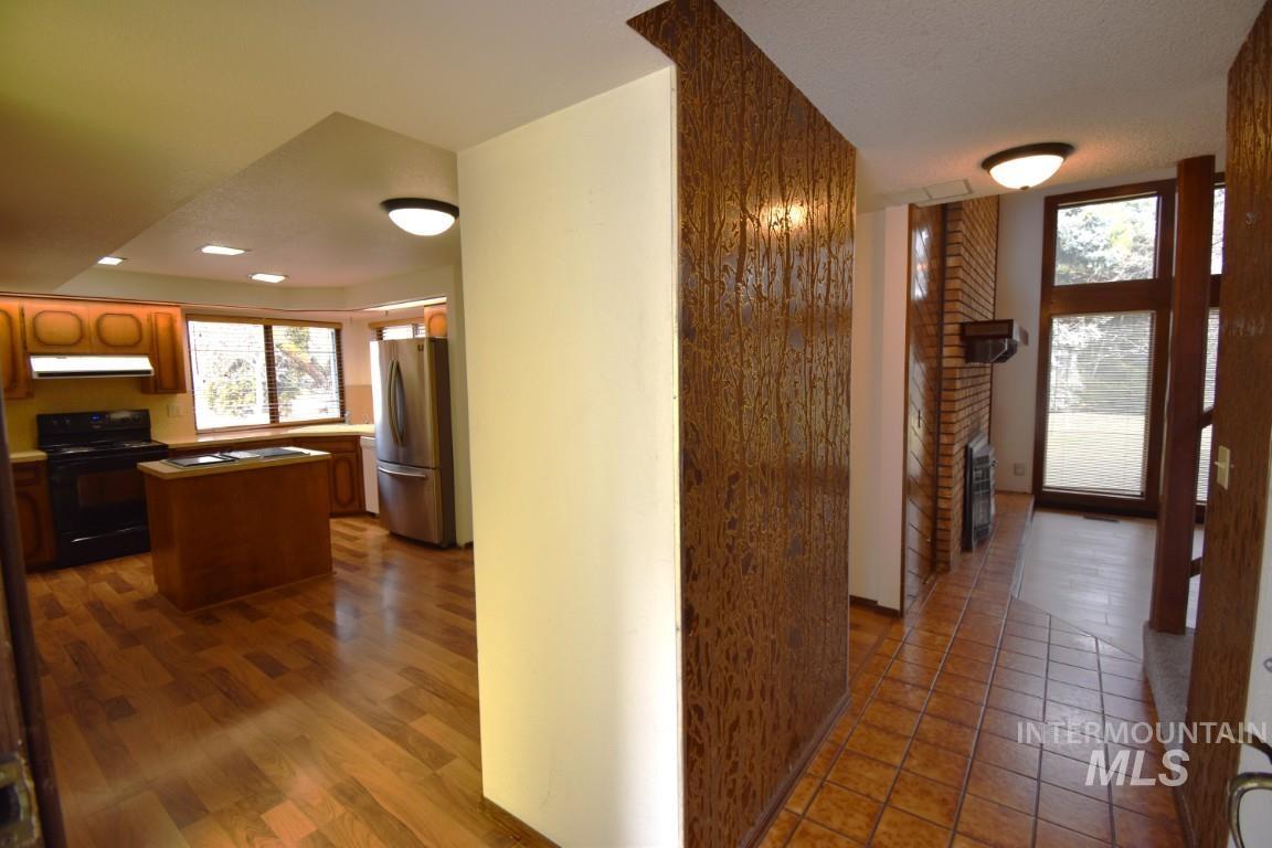 7344 Modoc Street Boise, ID 83709 - Photo 4 of 27