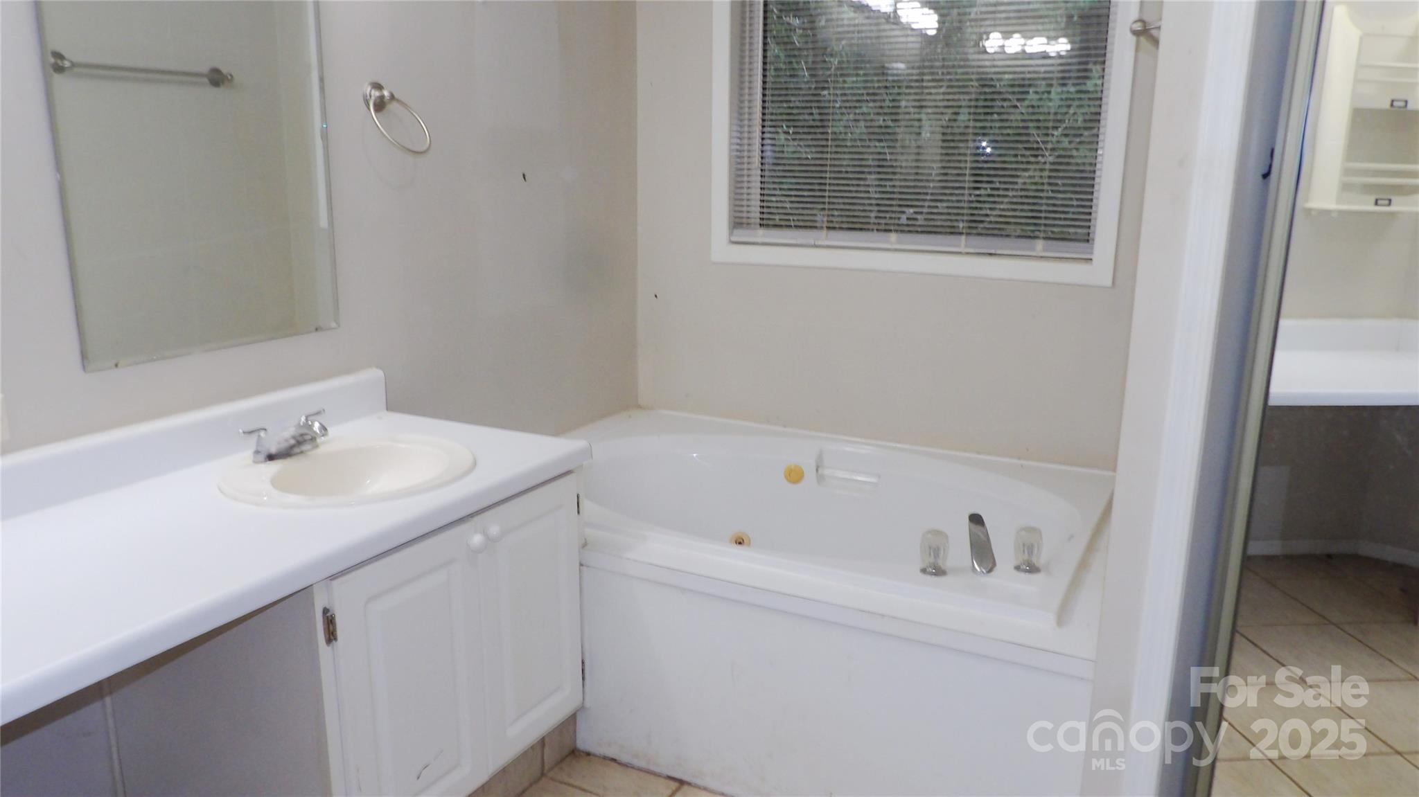 2705 Mountainview Road Clover, SC 29710 - Photo 19 of 32 Gallery Image 19