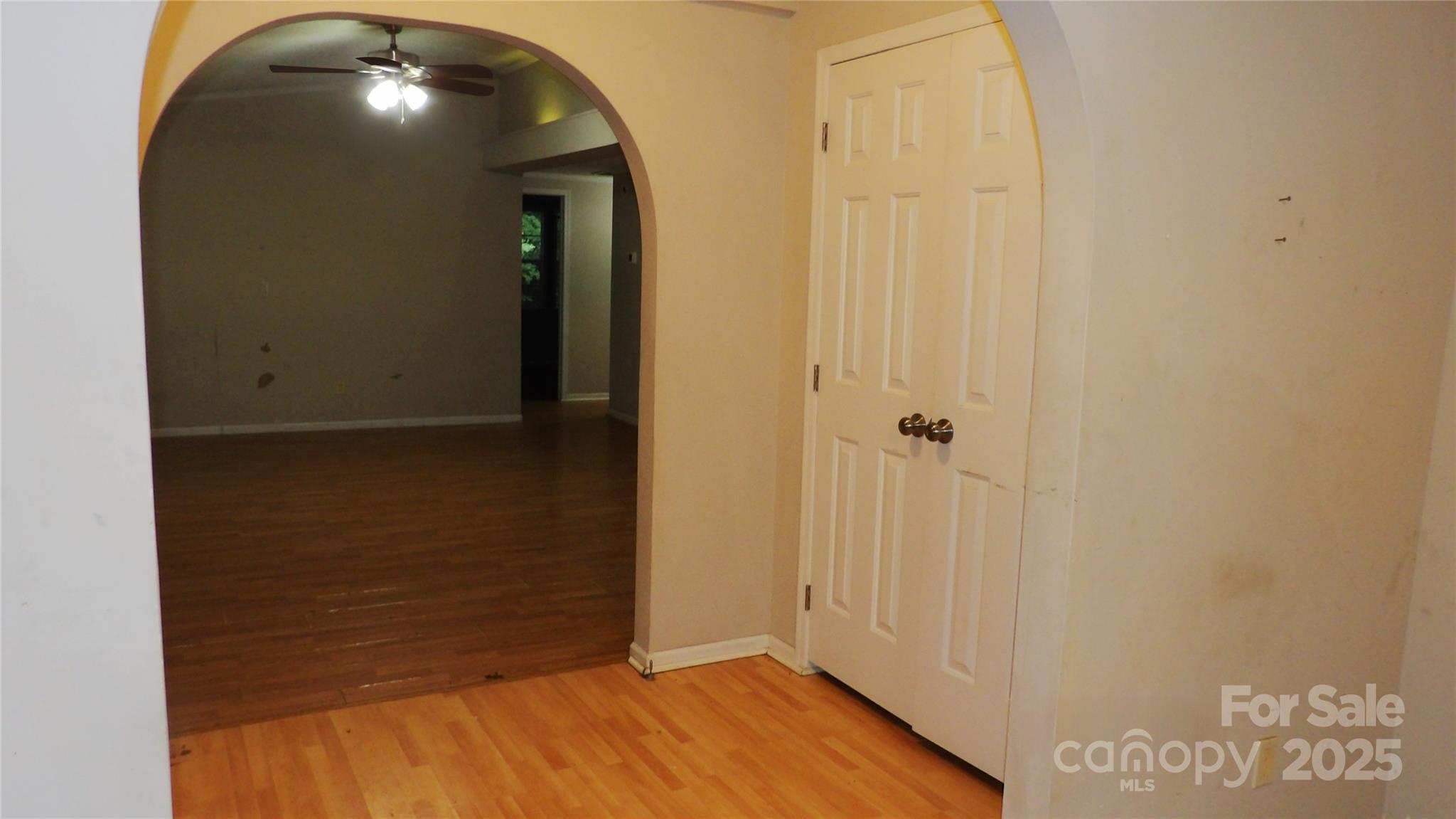 2705 Mountainview Road Clover, SC 29710 - Photo 7 of 32 Gallery Image 7
