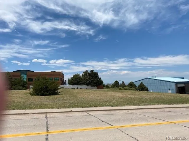 $1,000,000 | 10215 Parkglenn Way, Parker, CO 80138