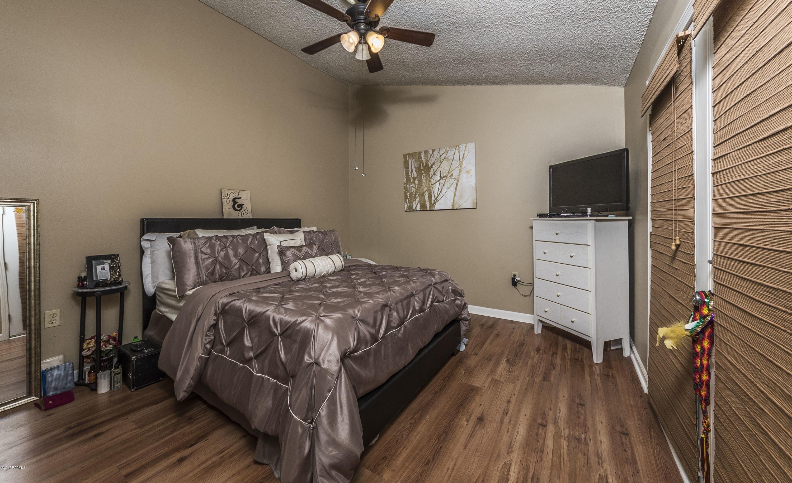 201 Cougar Ridge, Unit 4 Lafayette, LA 70508 - Photo 10 of 16 16 1st Bedroom 1