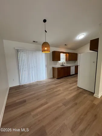 $1,595 | 135 Glenwood Drive, Hubert, NC 28539