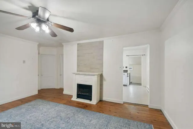 $2,000 | 18390 Silcott Springs Road, Purcellville, VA 20132