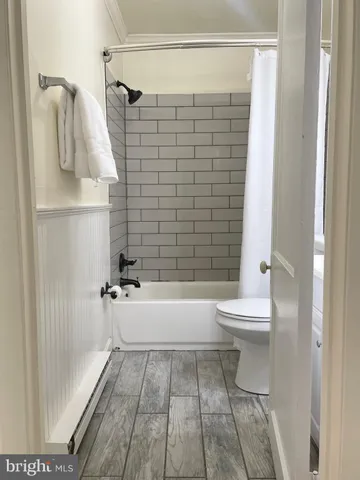 $2,000 | 18390 Silcott Springs Road, Purcellville, VA 20132