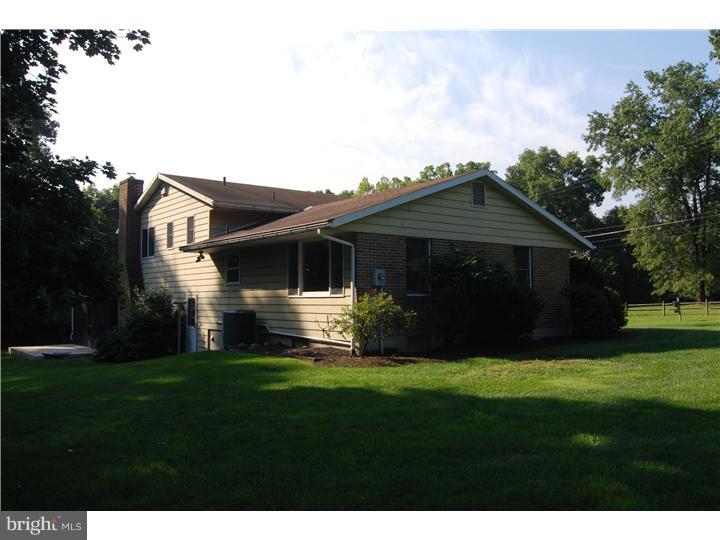 2915 Leiszs Bridge Road Reading, PA 19605 - Photo 25 of 25 Exterior Side