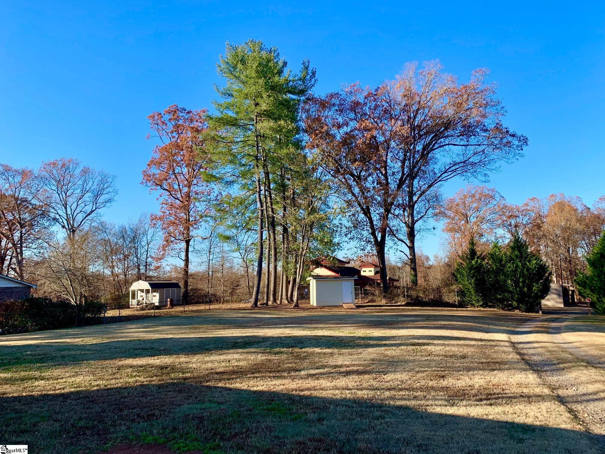 930 Harvey Road Greer, SC 29651 - Photo 9 of 32 Gallery Image 9