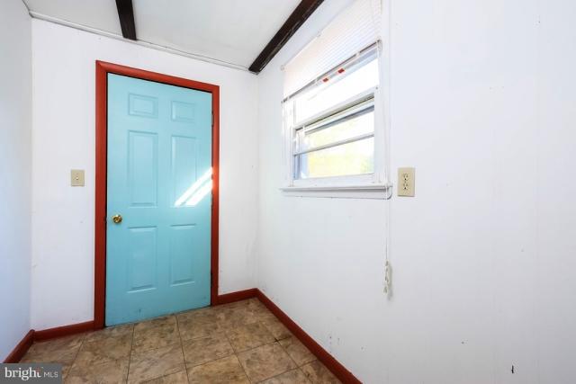1813 Maple Lane Accokeek, MD 20607 - Photo 14 of 21 Interior (General)