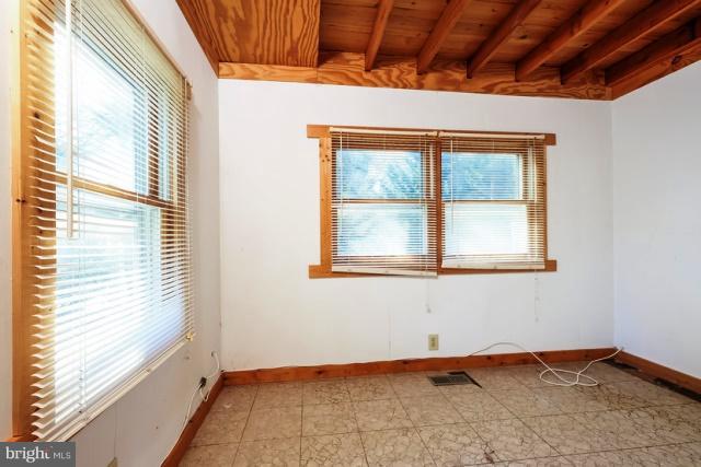 1813 Maple Lane Accokeek, MD 20607 - Photo 20 of 21 Interior (General)