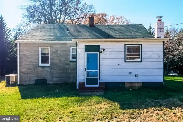 1813 Maple Lane Accokeek, MD 20607 - Photo 4 of 21 Exterior (Rear)