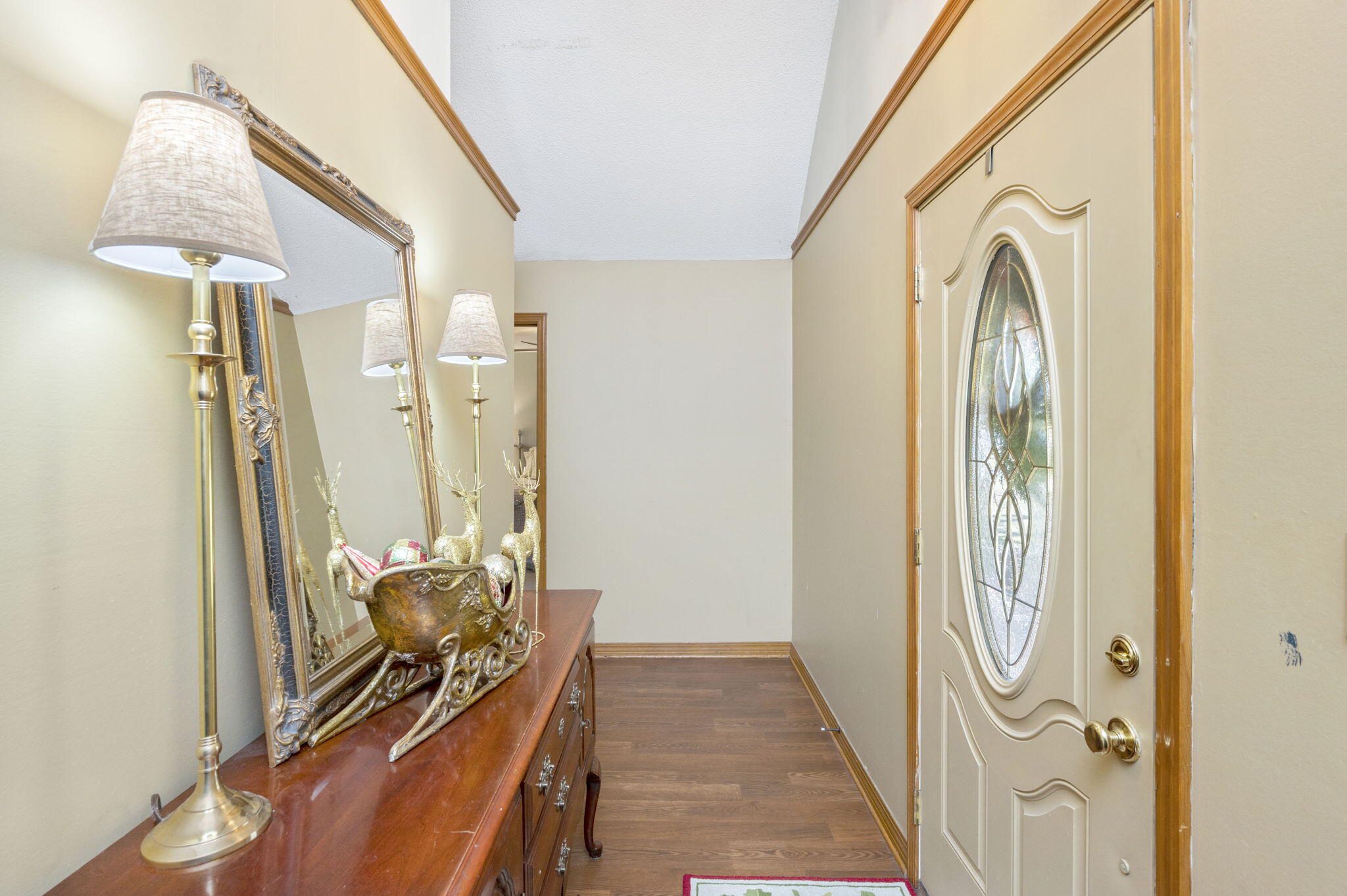 5811 Dairy Road Baker, FL 32531 - Photo 4 of 36 a view of a gallery with wooden floor