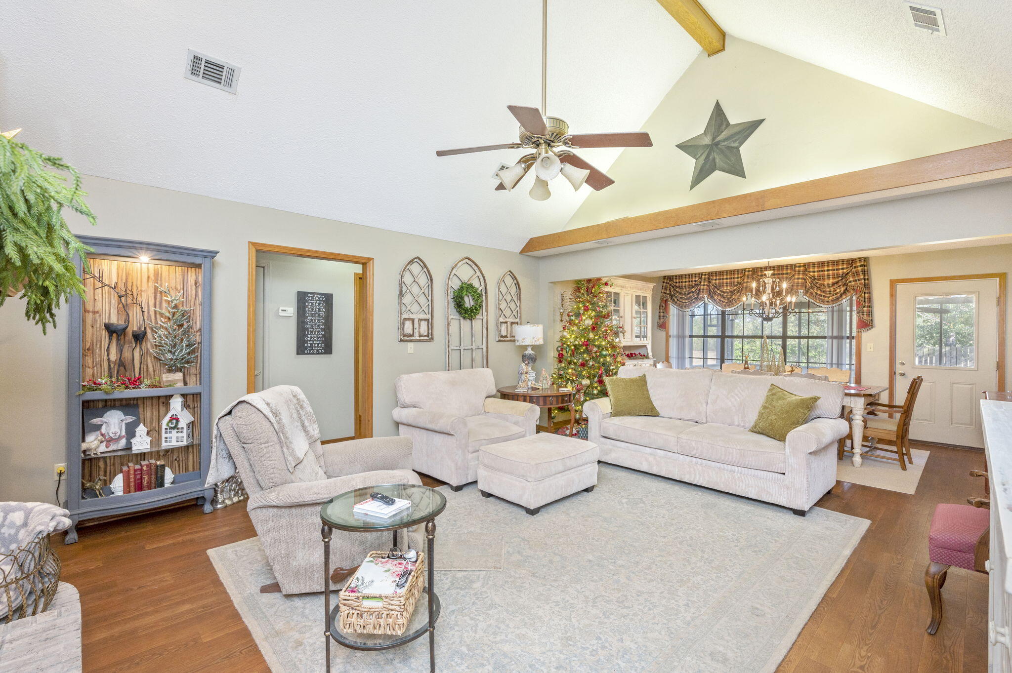 5811 Dairy Road Baker, FL 32531 - Photo 6 of 36 a living room with furniture and a large window