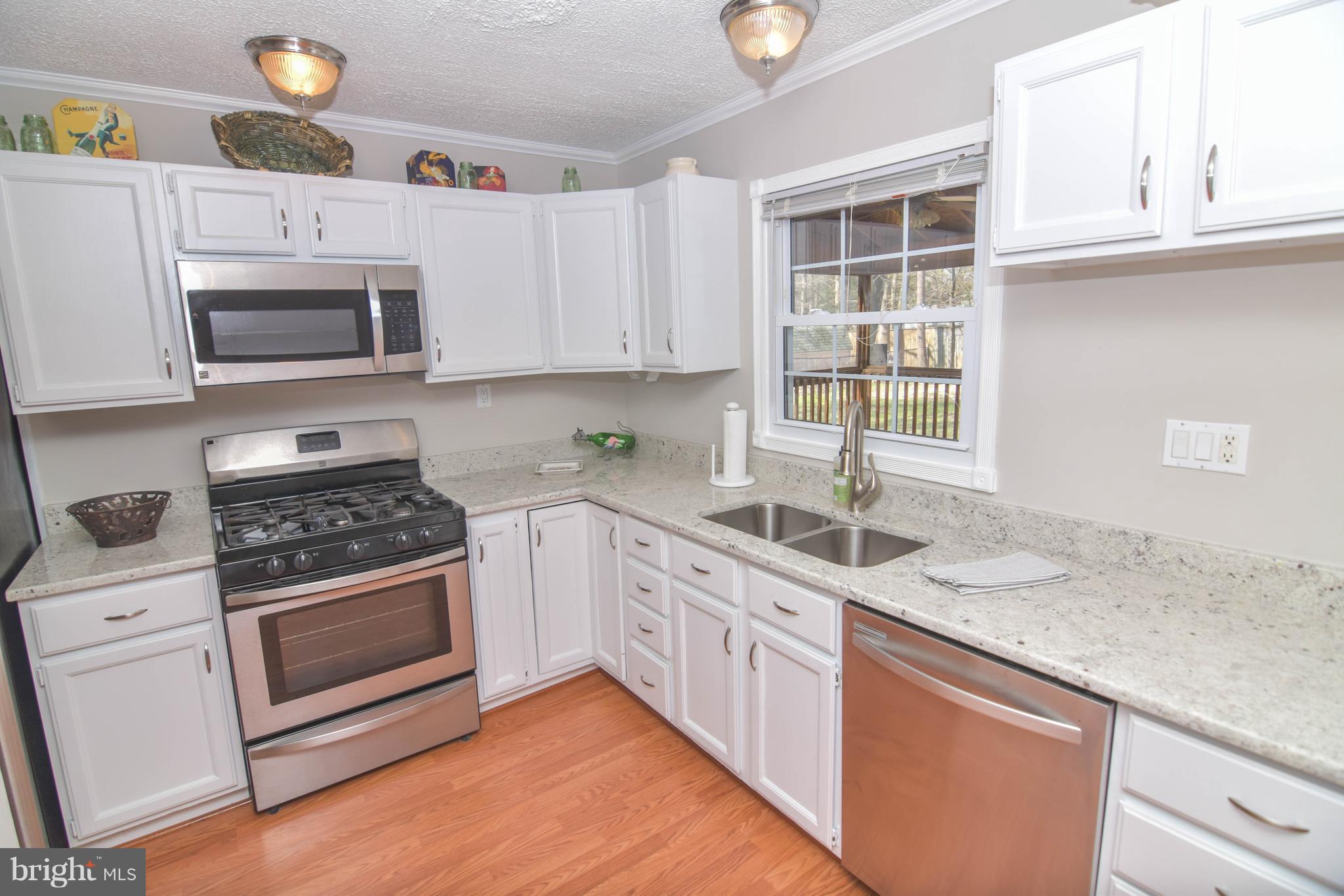 1228 Adams Road Waldorf, MD 20602 - Photo 11 of 26 Kitchen