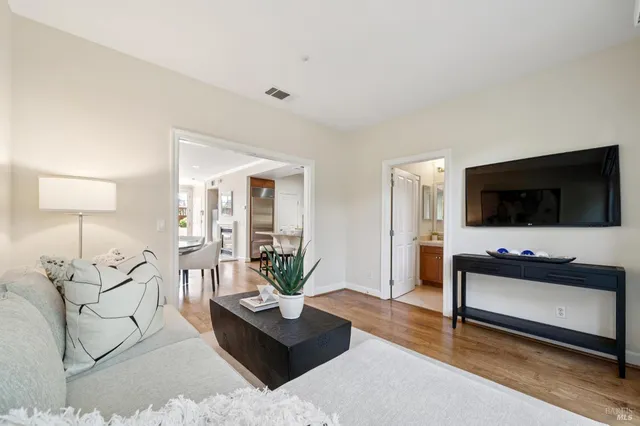 $1,695,000 | 82 Ned's Way, Tiburon, CA 94920