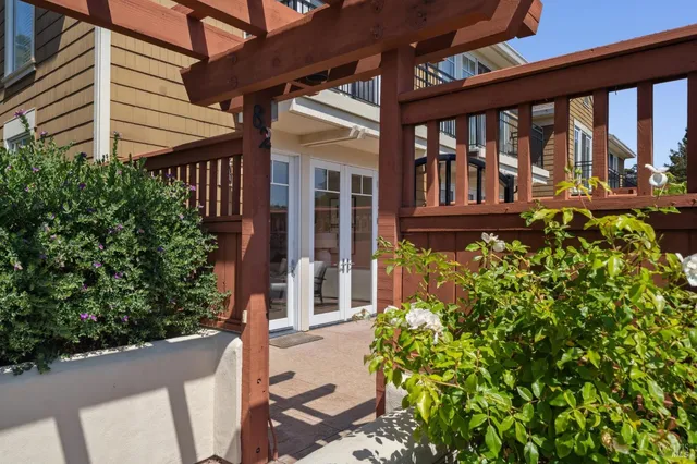 $1,695,000 | 82 Ned's Way, Tiburon, CA 94920