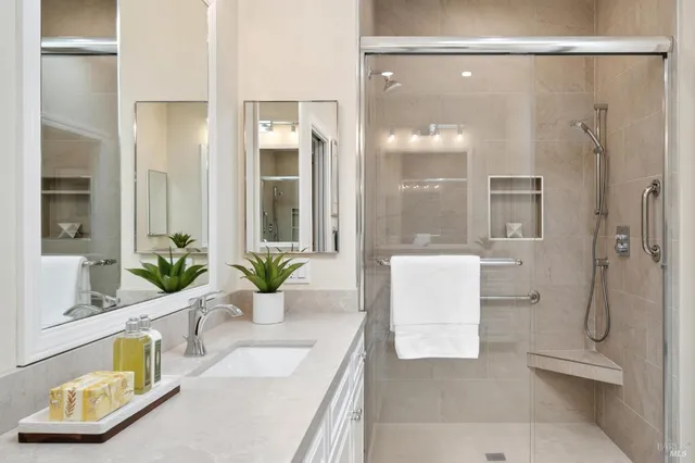 $1,695,000 | 82 Ned's Way, Tiburon, CA 94920