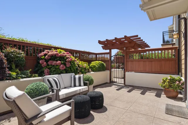 $1,695,000 | 82 Ned's Way, Tiburon, CA 94920