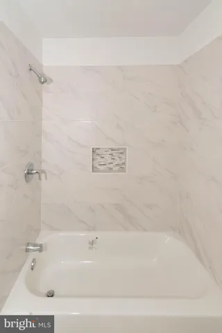 $70,000 | 4021 West Franklin Street, Baltimore, MD 21229