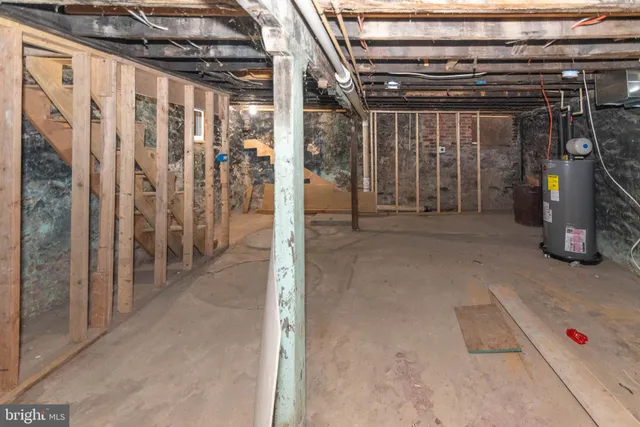 $70,000 | 4021 West Franklin Street, Baltimore, MD 21229