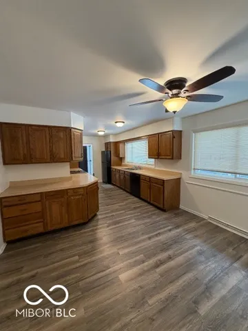 $1,995 | 2530 West 44th Street, Indianapolis, IN 46228