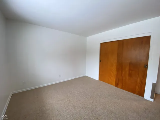 $1,995 | 2530 West 44th Street, Indianapolis, IN 46228