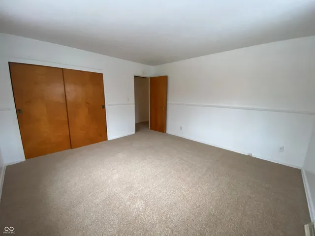 $1,995 | 2530 West 44th Street, Indianapolis, IN 46228