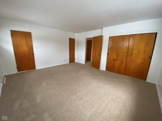 $1,995 | 2530 West 44th Street, Indianapolis, IN 46228