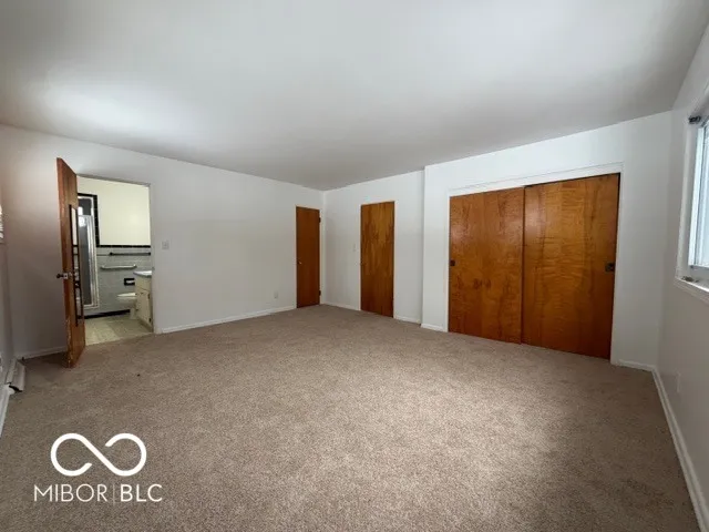 $1,995 | 2530 West 44th Street, Indianapolis, IN 46228