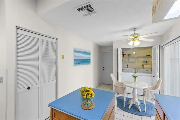 $445,000 | 5884 Parkview Point Drive, Orlando, FL 32821