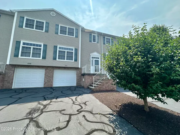 $239,000 | 111 Parkland Drive, Unit BLDG 27, Clarks Summit, PA 18411